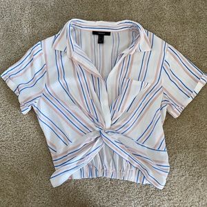 Forever 21 Tops - Cropped Collared Shirt Forever 21 Tops - Cropped Collared Shirt